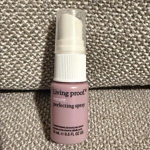 5/$25 Living proof, restore, perfecting spray 15ml